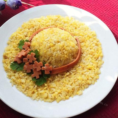 可口的蛋炒饭