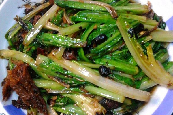 豆豉鱼油麦菜