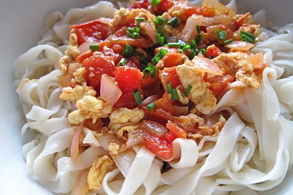西红柿鸡蛋手擀面