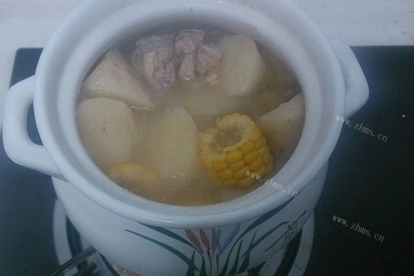 山药玉米排骨汤
