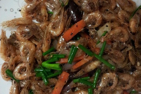 家常椒盐小白虾