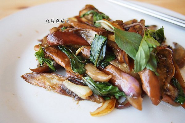 九层塔茄子-来自台湾的快手美味