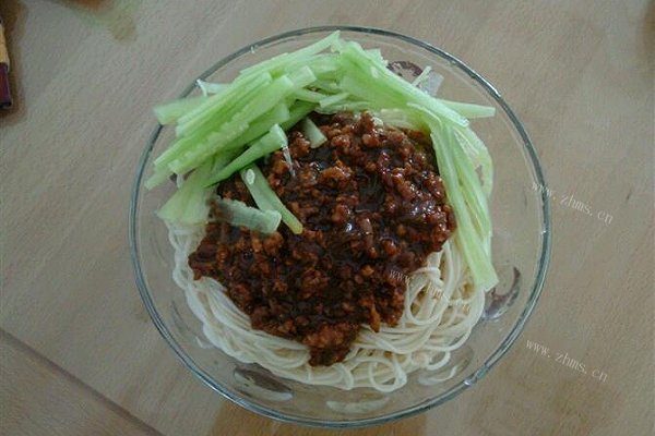 自制杂酱面
