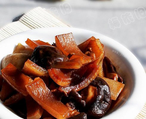 红烧肉皮