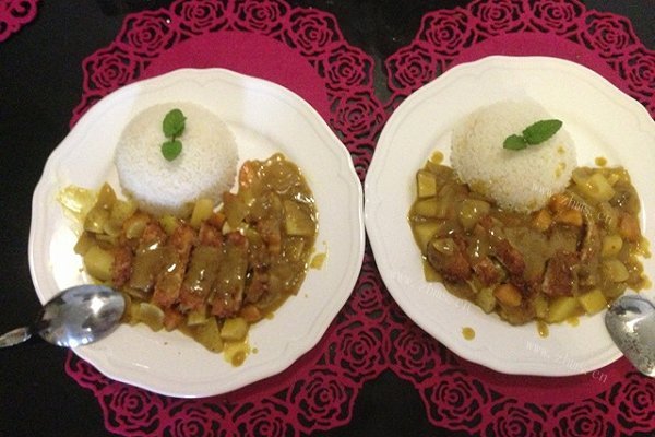 咖喱鸡排饭