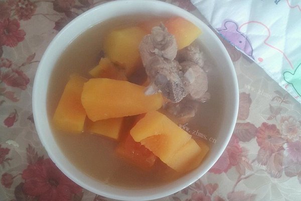 丰胸圣品-青木瓜炖排骨