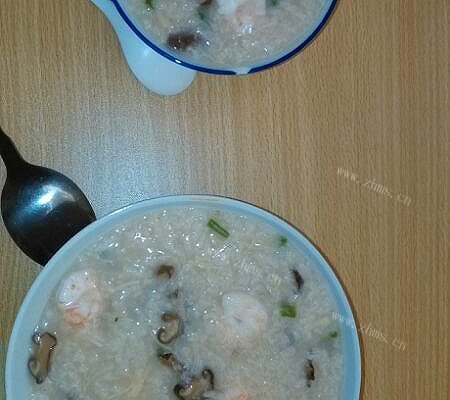 美味的海鲜粥