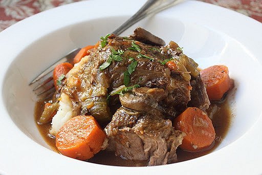 pot roast 炖牛肉