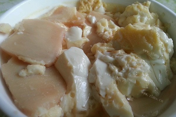 乐乐自家菜-墨鱼足蒸鸡蛋豆腐