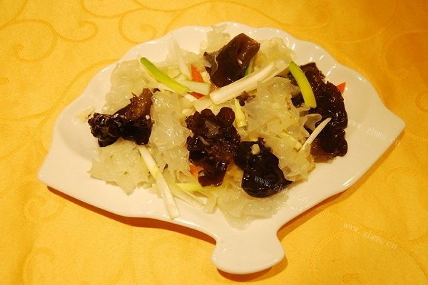 简易黑白菜
