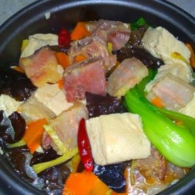 咸肉炖冻豆腐