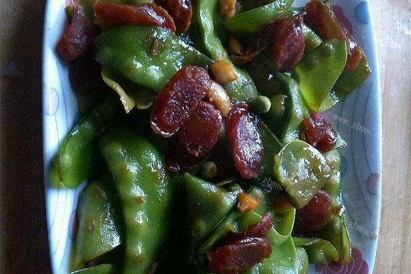 荷兰豆炒腊肠