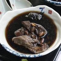 黑豆冬蚝生地汤