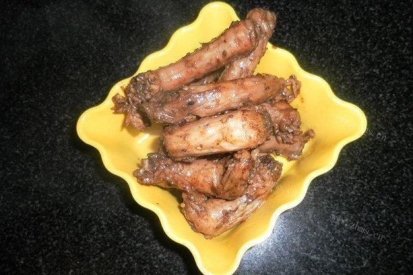 酱鸡脖
