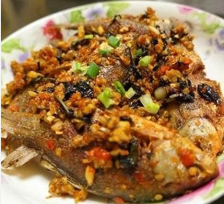 家常小鲫鱼