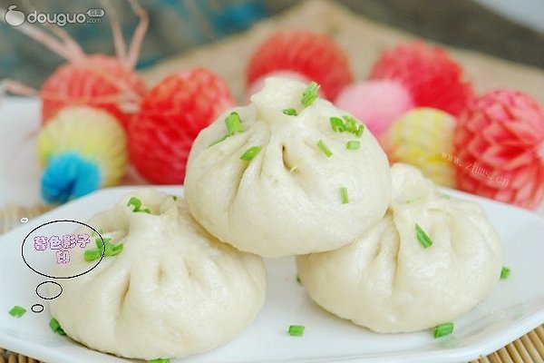 白菜肉包子