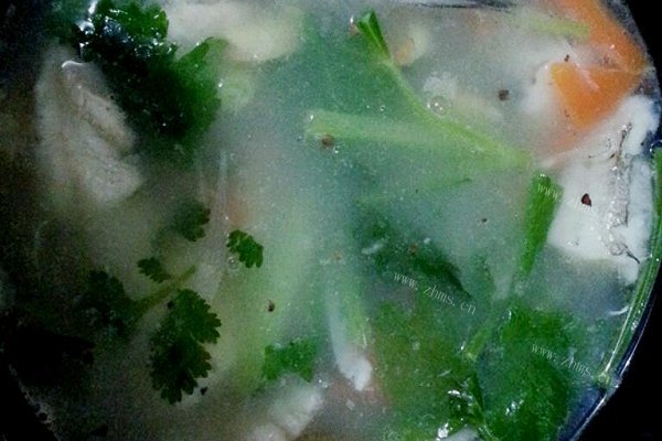 胡椒豆腐鱼（九肚鱼）汤