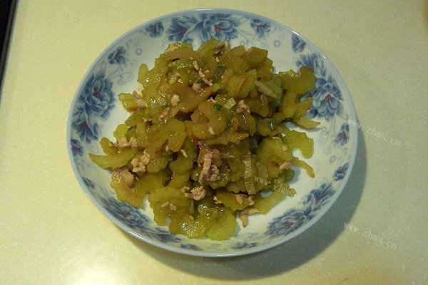 [儿童美食] 鲍鱼汁肉丝芹菜
