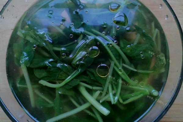清汤鸡毛菜