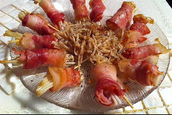 香煎培根金针菇