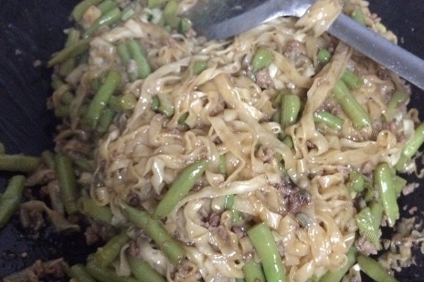 豆角焖面