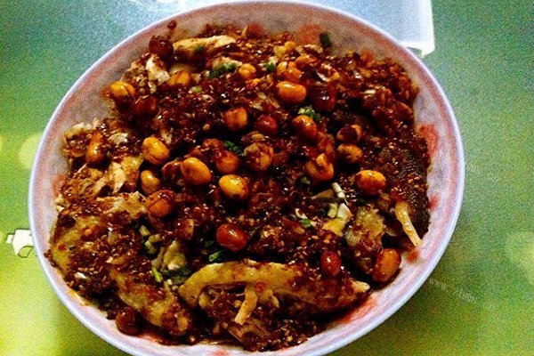 美味口水白斩鸡