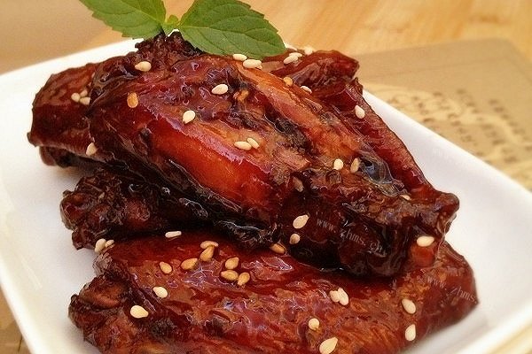 自制丁香可乐酱鸡翅