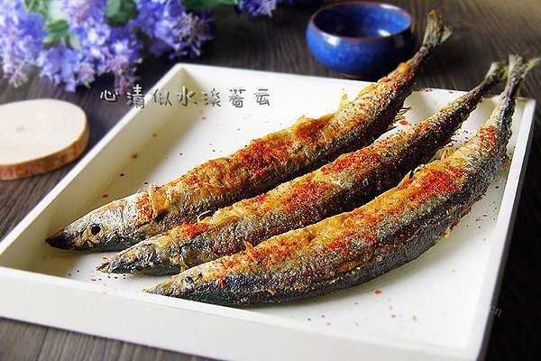 香煎麻辣秋刀鱼