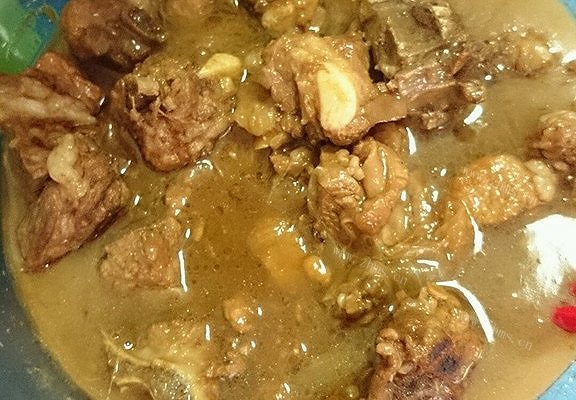 家常炒排骨
