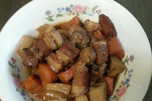 藕炖红烧肉