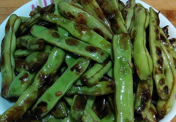 蒜香干煸豆角