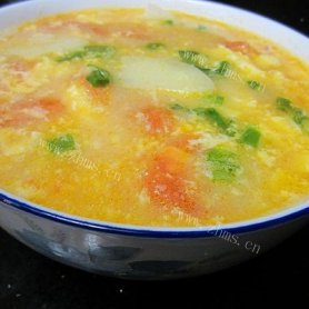 简易版西红柿土豆鸡蛋汤