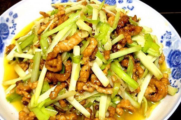 家常韭黄肉丝