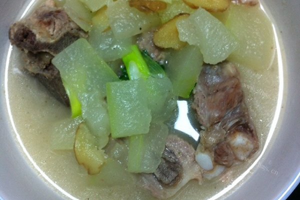 家常冬瓜排骨汤