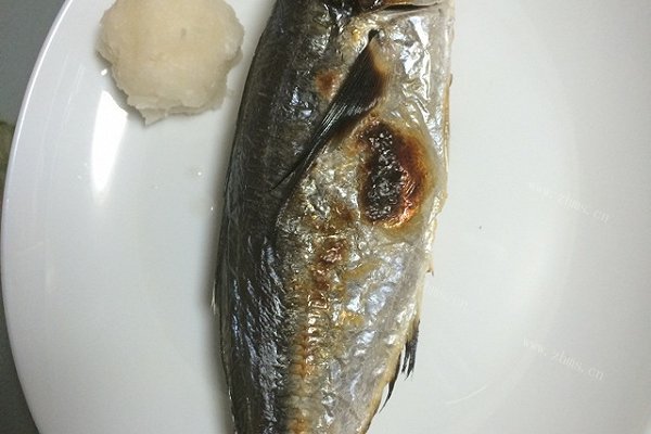 日式烤鱼
