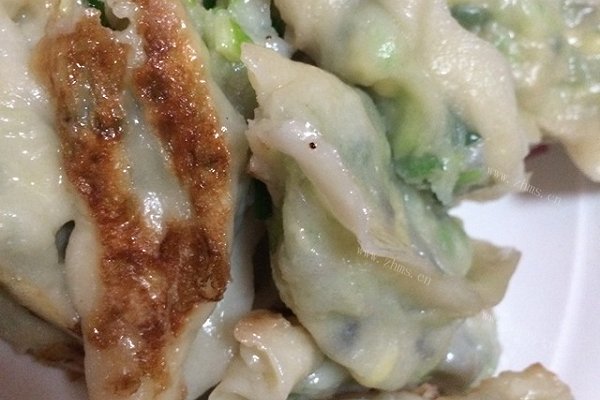 绞瓜哈喇素锅贴