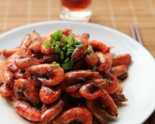 油爆河虾