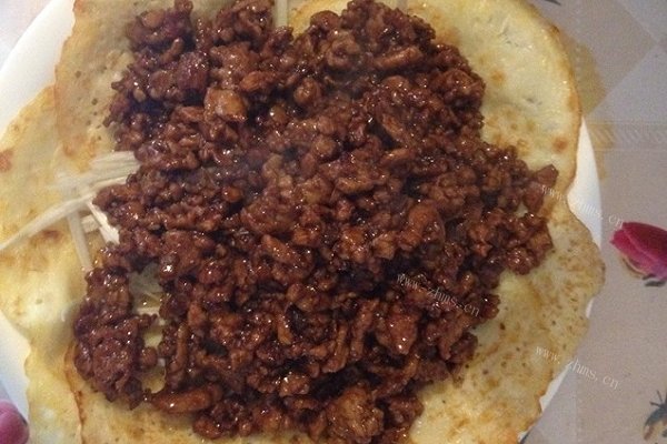 家常鱼香肉丝 鸡蛋饼
