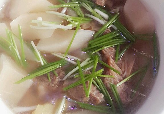 家常萝卜牛排汤