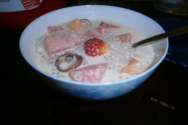 杂果椰汁西米露