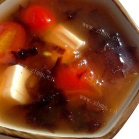 饱腹又美味的减肥汤-蕃茄豆腐汤