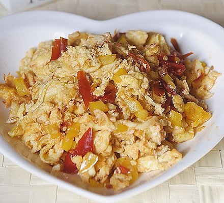 剁辣椒炒鸡蛋