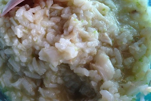 一岁宝宝食谱之鱼肉白菜粥