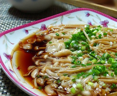 蒜蓉蒸金针菇