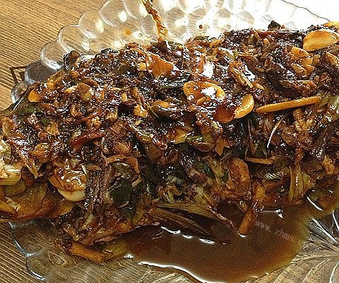 红烧鲤鱼