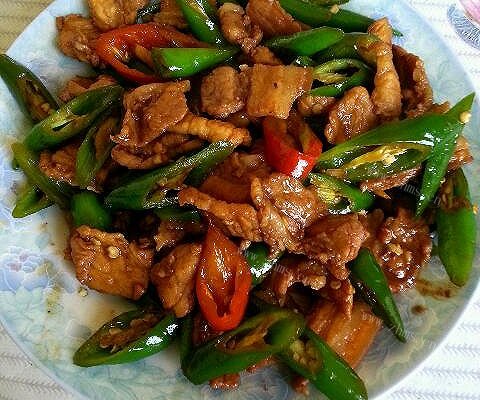 家常杭椒油鞭五花肉