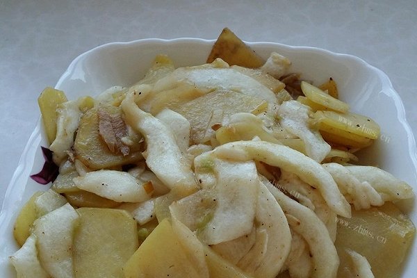 老黄瓜种炒土豆片