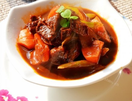 美味红酒烩牛肉