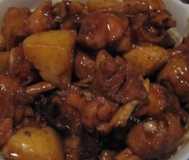 土豆炖鸡肉