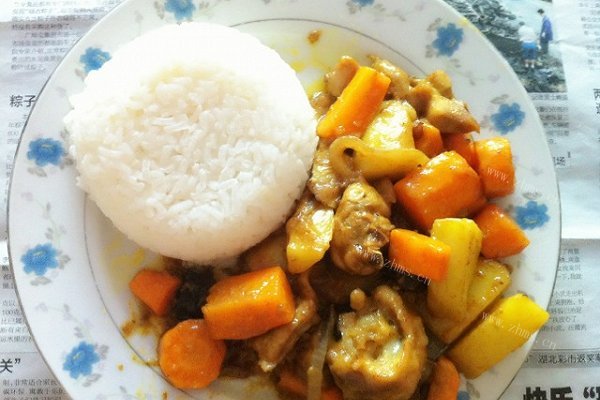 咖喱鸡肉饭